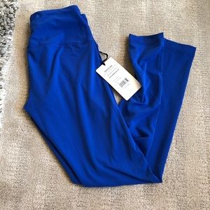 NWT Yogalicious Leggings